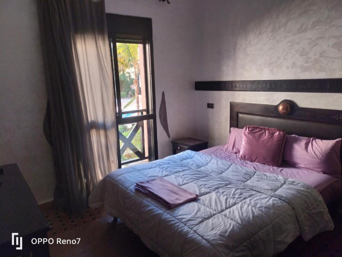 Un Moderne Chic Appartement Vue Sur Piscine Marrakesh Ngoại thất bức ảnh