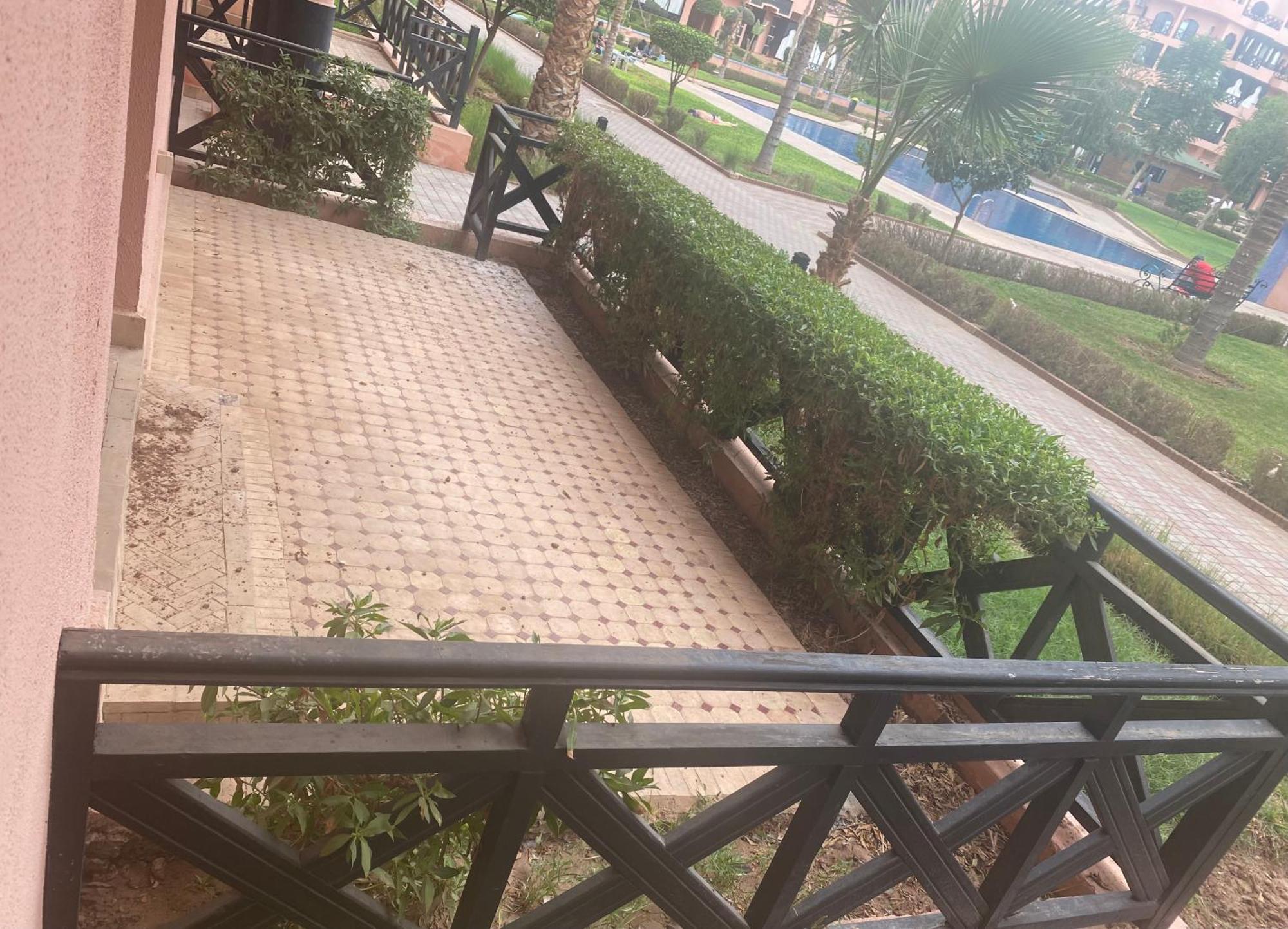 Un Moderne Chic Appartement Vue Sur Piscine Marrakesh Ngoại thất bức ảnh